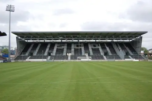 Stade Stade Raymond Kopa